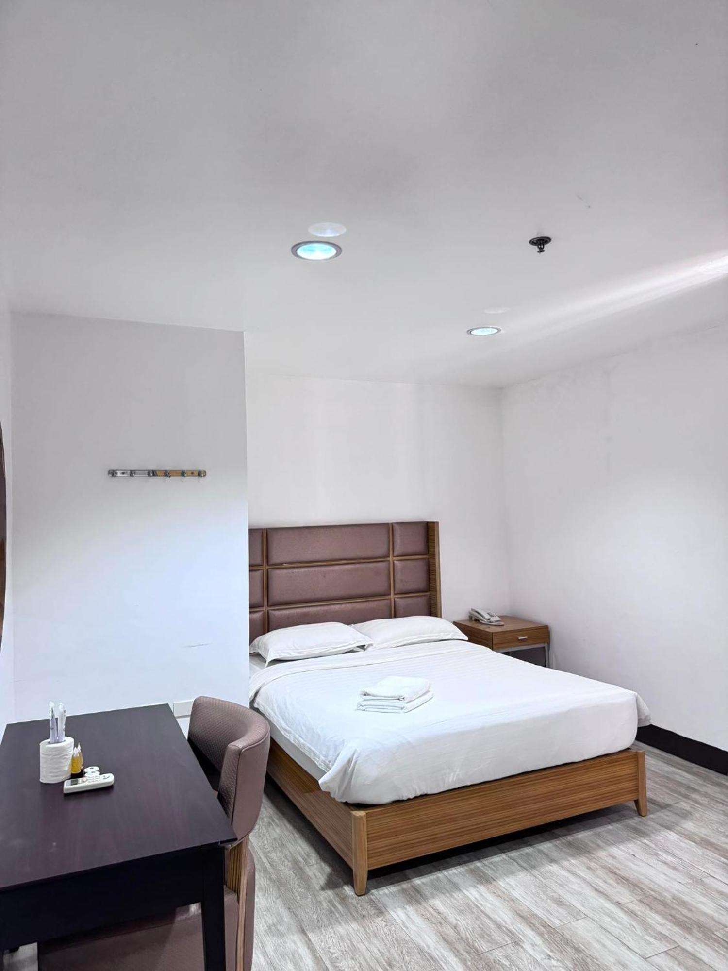 Jeamco Royal Hotel-Palawan Puerto Princesa Eksteriør billede